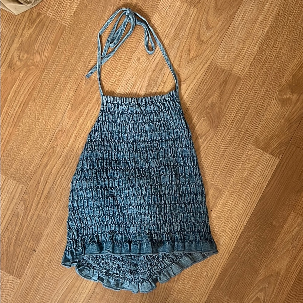 American Eagle Outfitters Denim Blue Smocked Top. Size XS